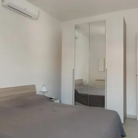 Apartamento Dimore Dell'Isola Rossa Exterior foto